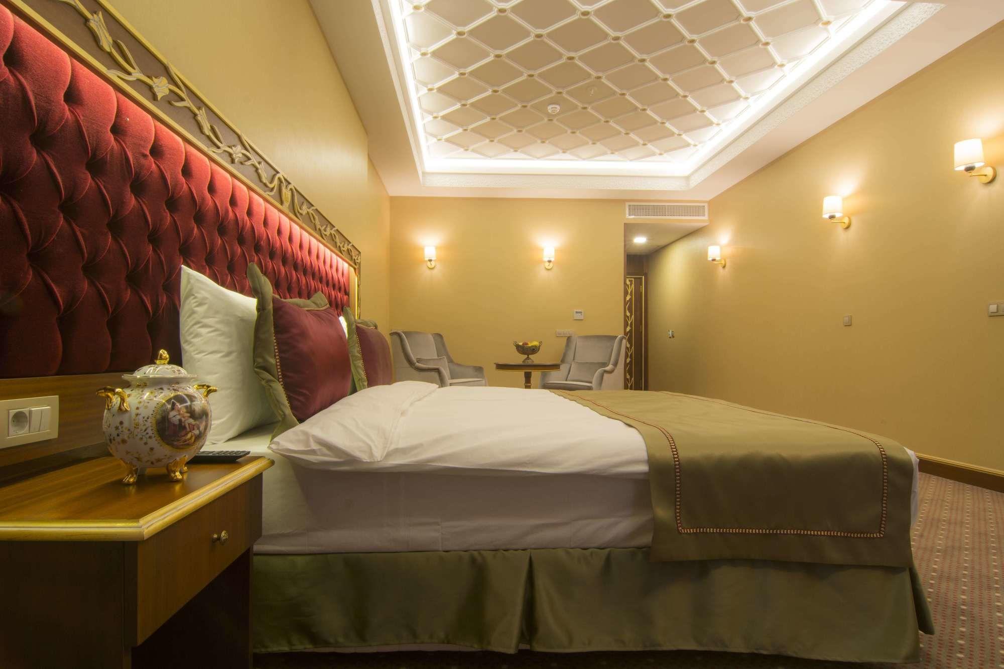 Mb Deluxe Hotel Istanbul Exterior photo